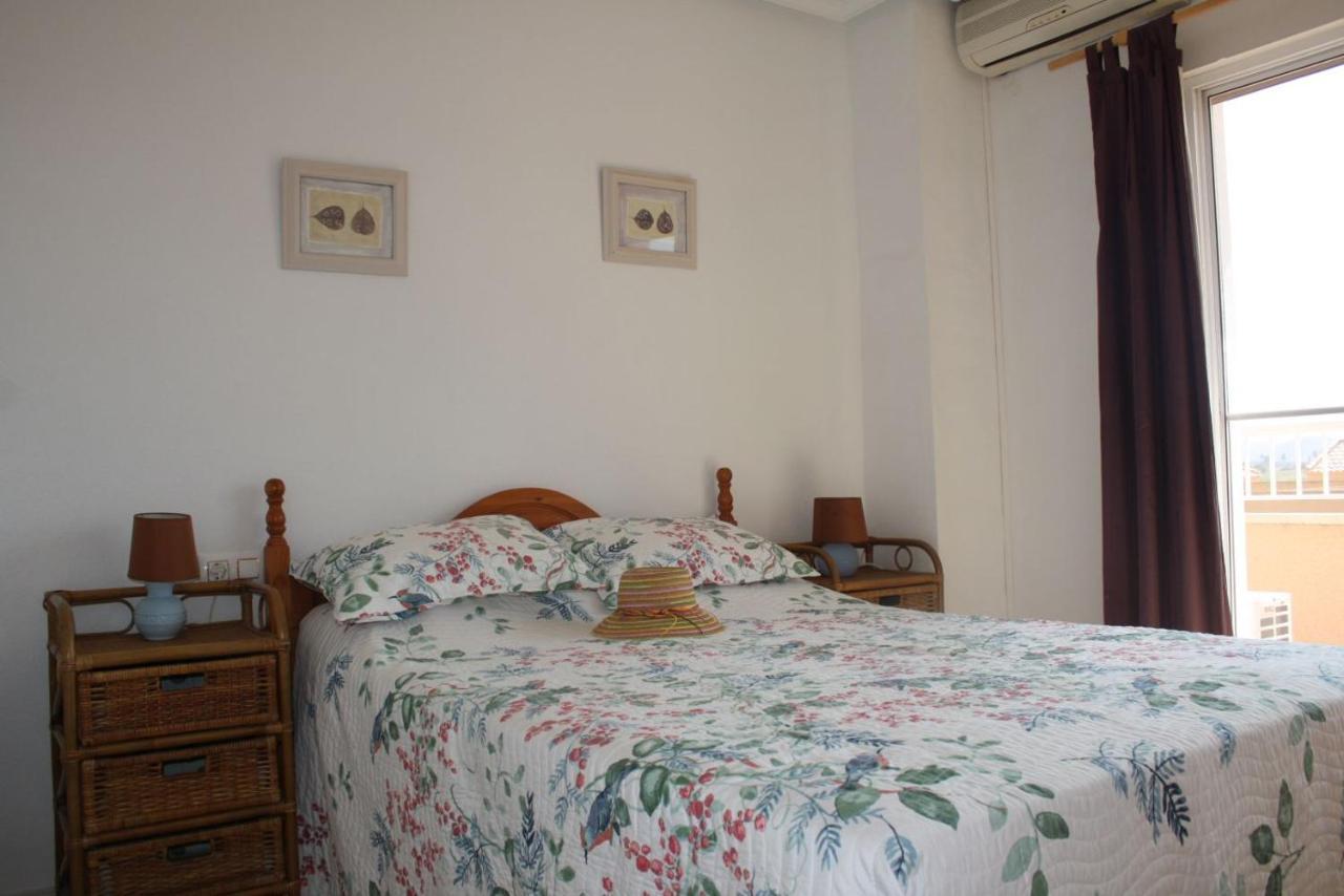 Town House Villa ลอสเนียโตส ภายนอก รูปภาพ