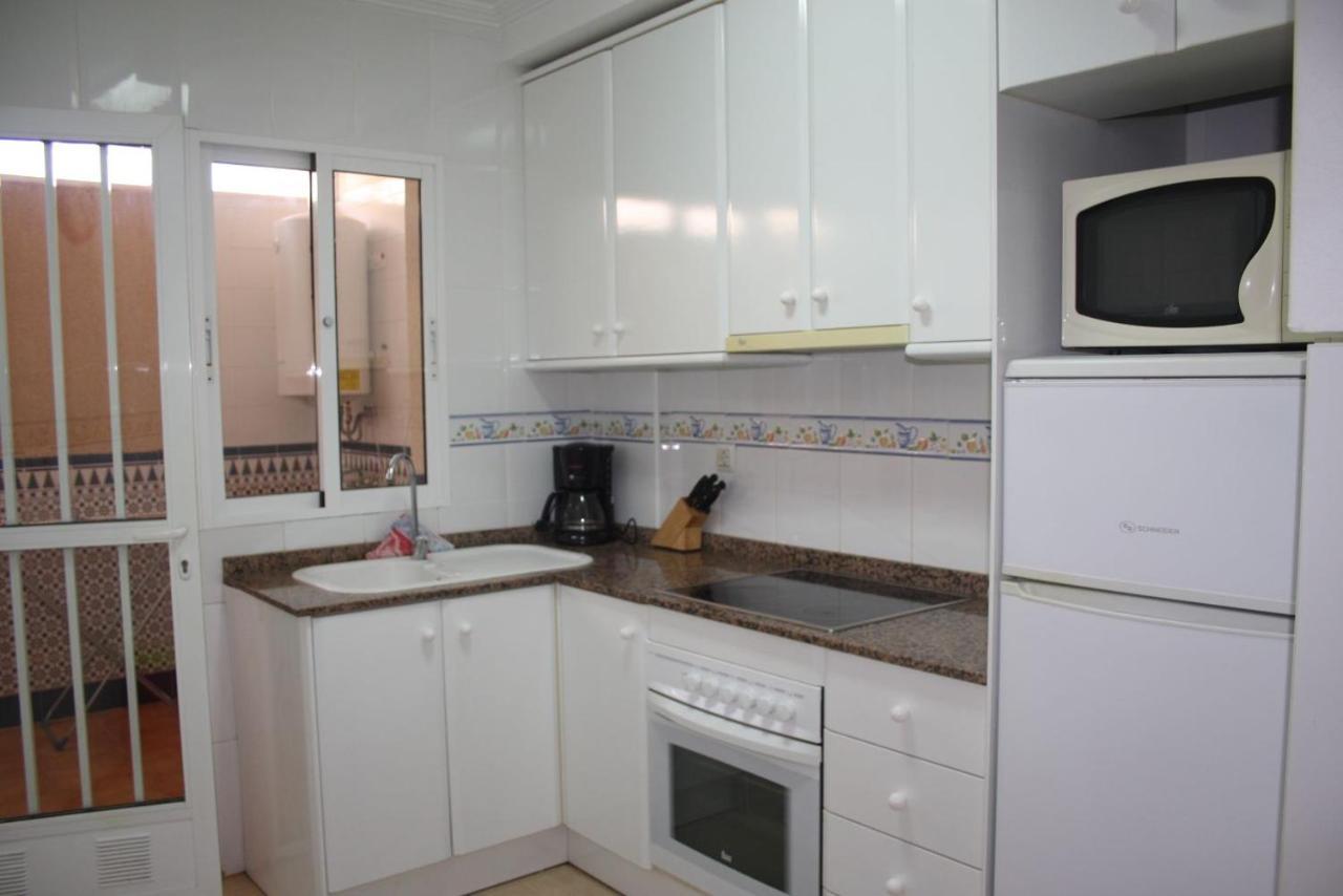 Town House Villa ลอสเนียโตส ภายนอก รูปภาพ