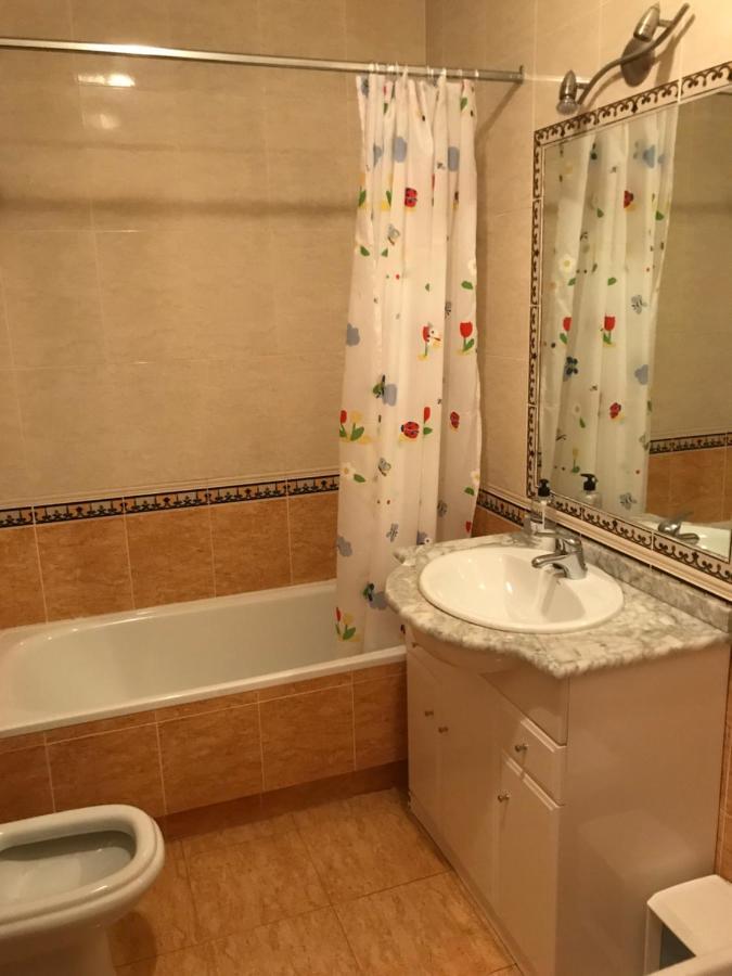 Town House Villa ลอสเนียโตส ภายนอก รูปภาพ
